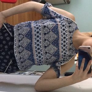 Cold shoulder printed top